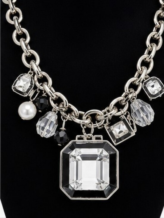 White House Black Market Jewelry - White House Black Market Crystal Statement Necklace Silver Tone Charm Collar WHB